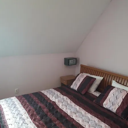 Jasminowy Dworek 67 B Hotel