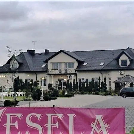 Jasminowy Dworek 67 B Hotel