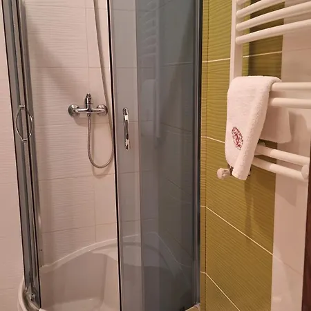 Jasminowy Dworek 67 B 4*